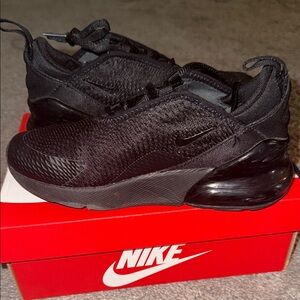 Nike Kids Black Nike Air Max 270